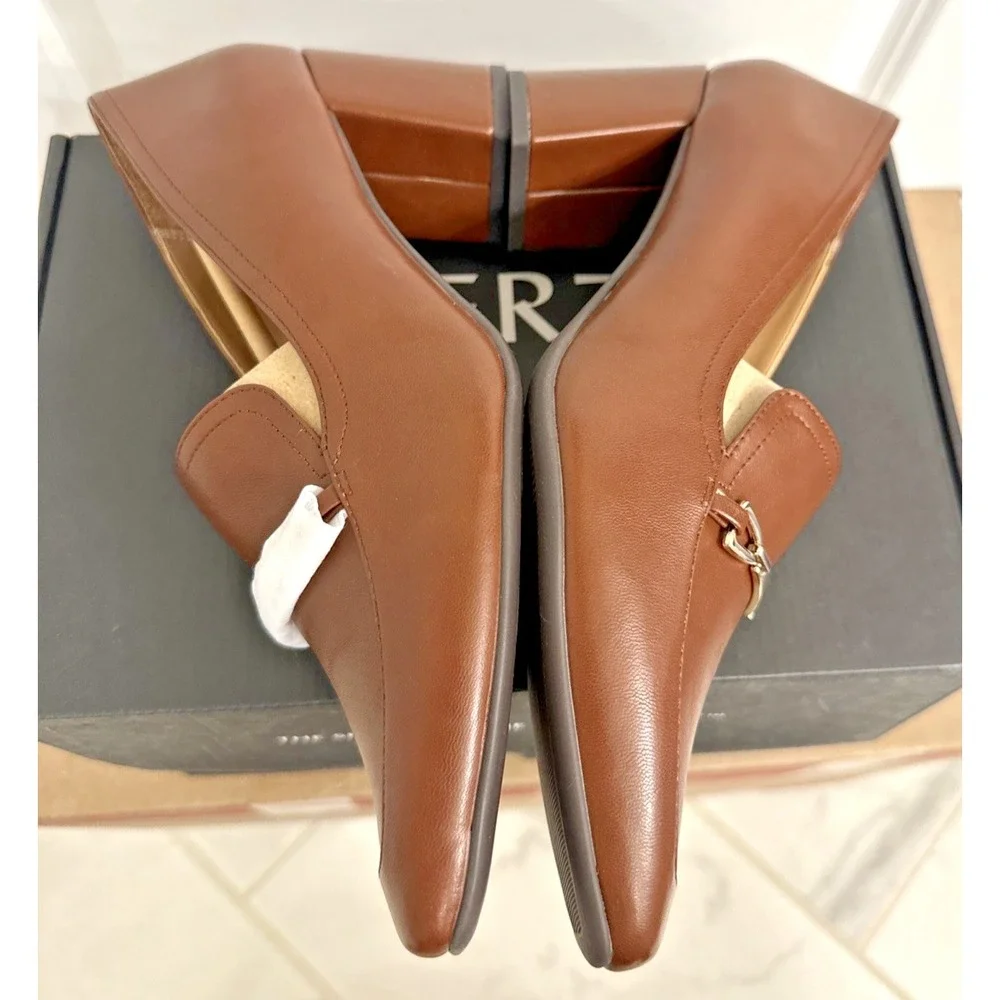 Naturalizer Women Size 9.5M Wynrie-Bit Block Heel Bit Loafer Cappuccino Brown‎